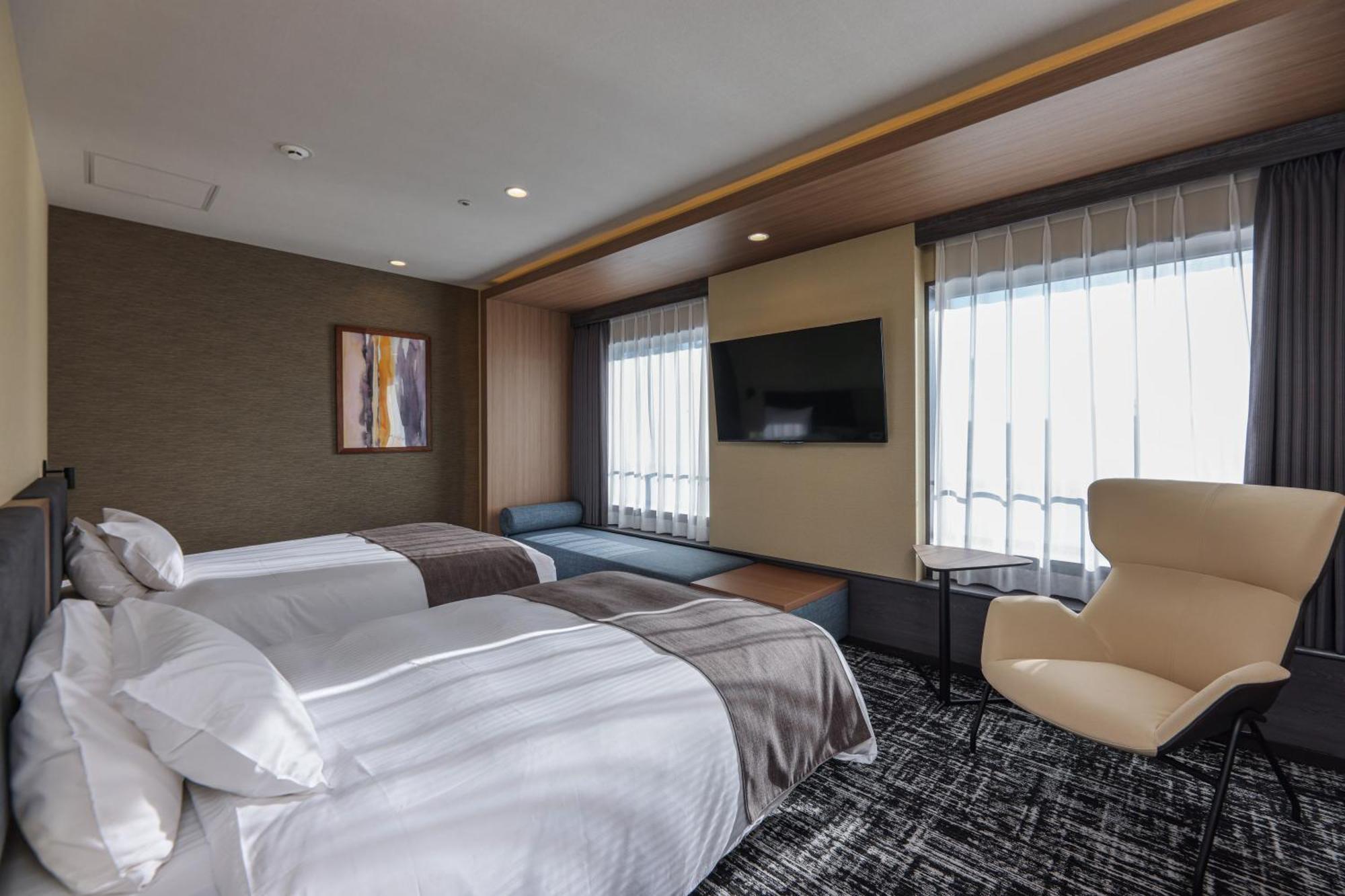 Bayside Hotel Azur Takeshiba Tokyo Exterior photo