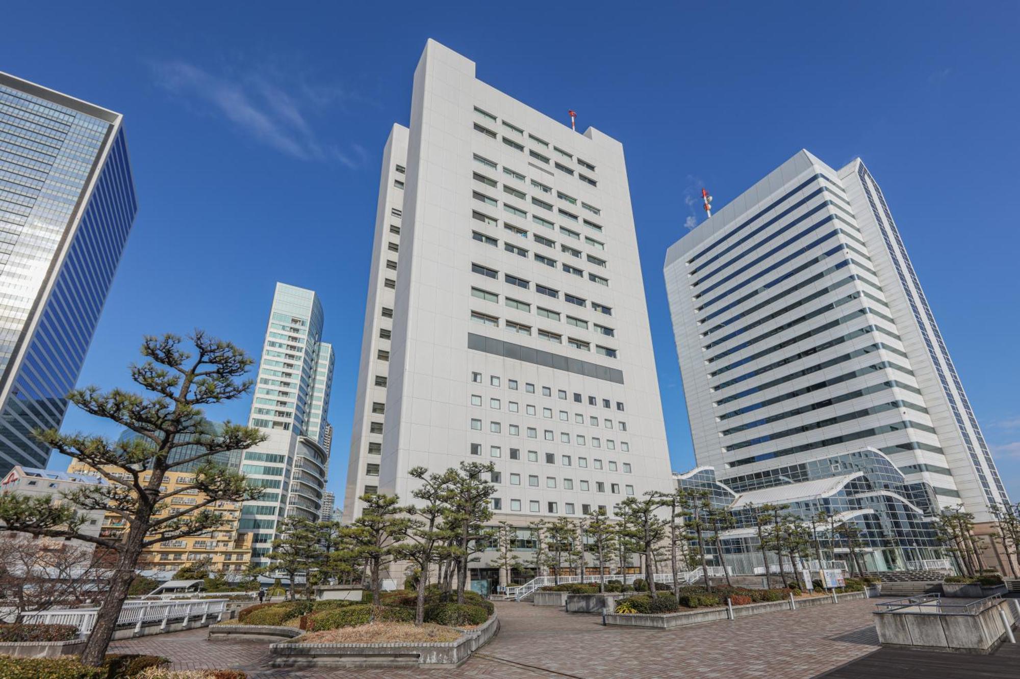 Bayside Hotel Azur Takeshiba Tokyo Exterior photo