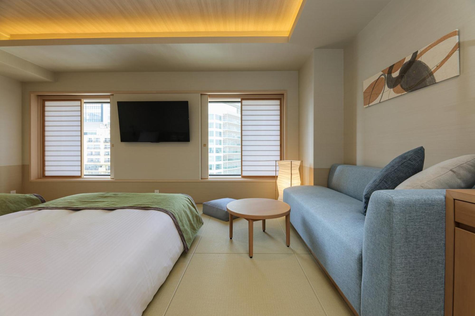 Bayside Hotel Azur Takeshiba Tokyo Exterior photo